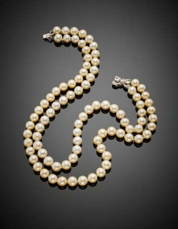 Two strand mm8.50/9.80 circa freshwater cultured pearl necklace with white gold diamond clasp - Foto 1