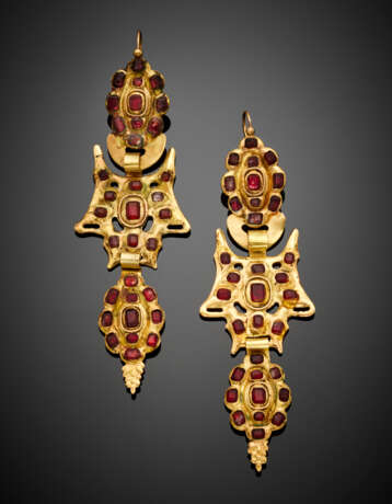 Red 9K gold articulated pendant earrings with back foiled vitreous paste - photo 1