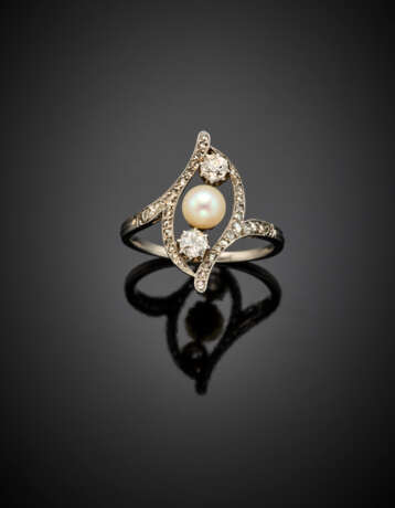 Round and rose cut diamond white gold ring with mm 5.80 circa pearl - photo 1