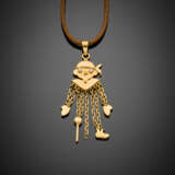 Yellow gold pirate pendant with diamonds for the eyes - photo 1
