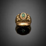 Oval emerald and diamond 9K gold and silver cluster ring - фото 1