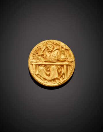 Yellow matte gold celebrative medal for the hundredth anniversary of CREDITO ITALIANO - фото 1