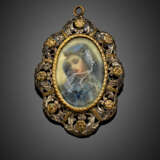 Silver and gold chiseled pendant/brooch with miniature - Foto 1