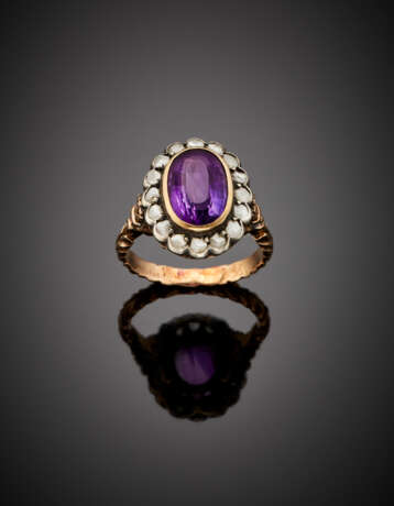 Silver and 9K gold oval amethyst and rose cut diamond ring - фото 1