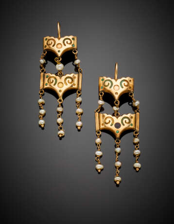 Yellow 9K gold pendant earrings with enamels and seed pearls - Foto 1