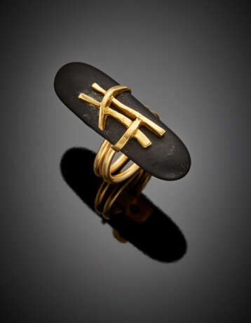 Yellow gold lavic stone ring with ideogram - photo 1