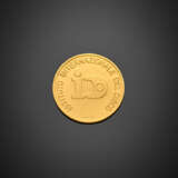Yellow gold “Istituto nazionale del disco” celebrative medal marked 1000 inside lozenge and 38 MI - photo 1