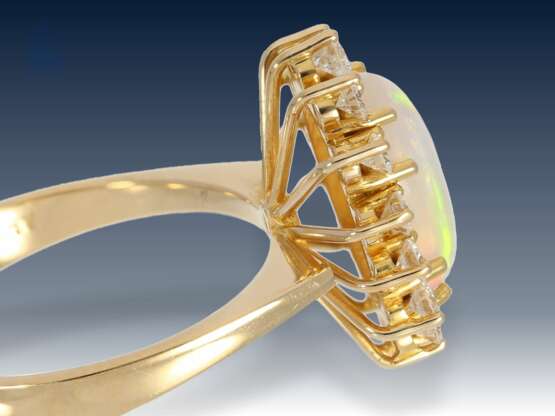 Ring: klassischer, sehr schöner vintage Opal/Brillant-Goldschmiedering, hervorragende Qualität - photo 2