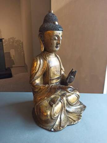 Feine feuervergoldete Bronze des Buddha Shakyamuni - Foto 9