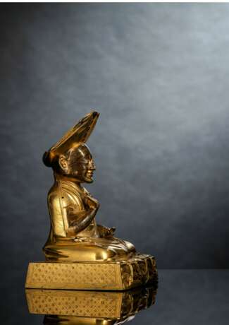 Feine und seltene feuervergoldete Bronze des Changkya Rolpai Dorje - фото 12
