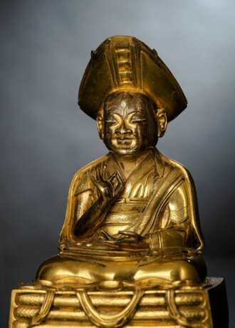 Feine und seltene feuervergoldete Bronze des Changkya Rolpai Dorje - Foto 13