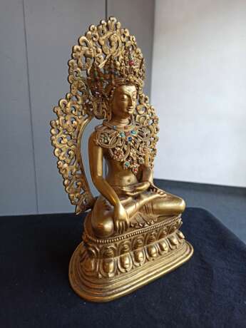 Feine feuervergoldete Bronze des Buddha auf einem Lotos - Foto 9
