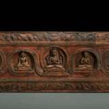 Buchdeckel aus Holz mit fünf Gottheiten - photo 1