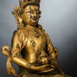 Feine und seltene feuervergoldete Bronze des Amitayus, Sonam Gyaltsen zugeschrieben - photo 4