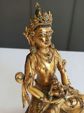 Feine und seltene feuervergoldete Bronze des Amitayus, Sonam Gyaltsen zugeschrieben - photo 9