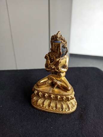 Feuervergoldete Bronze des Vajradhara - photo 1