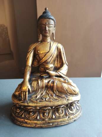 Feuervergoldete Bronze des Buddha Shakyamuni - Foto 6
