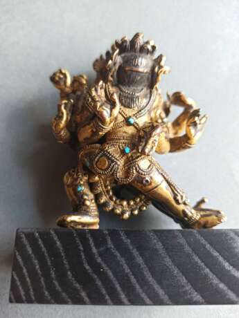 Feine feuervergoldete Bronze des Mahacakravajrapani - photo 12