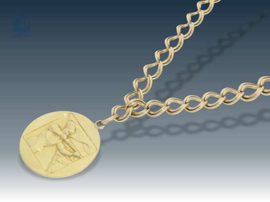 Kette/Anhänger: antike Goldkette mit seltenem Anhänger, Goldmedaille der 1. Fitav Weltmeisterschaft im Schießen 1930 in Rom, 18K Gold - photo 2