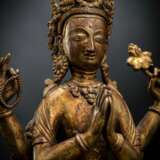 Feuervergoldete Bronze des Sadaksharilokeshvara - Foto 4