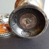 Deckelgefäß 'dou' aus Jade, Silber und Wurzelholz mit Steinbesatz - Foto 7
