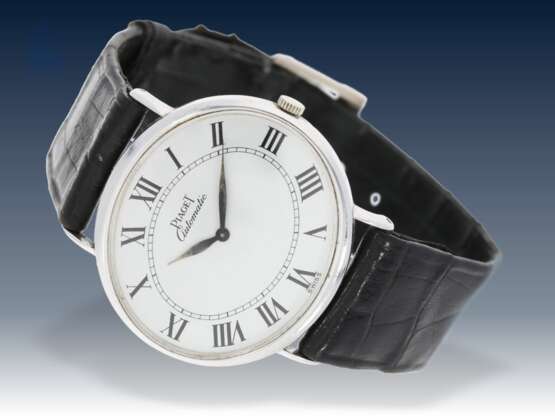 Armbanduhr: seltene ovale vintage Piaget Herrenuhr/Damenuhr in 18K Weißgold, Ref.12502, mit Originaletui, verm. um 1990 - Foto 1
