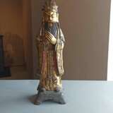 Partiell feuervergoldeter Bronze einer daoistischen Gottheit - фото 3