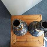 Paar feine Champlevé-Vasen mit Lotosdekor teils in Silber und Kupfer gearbeitet - Foto 6