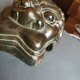 Großer Torbeschlag in Form einer Löwenmaske aus Bronze - Foto 4