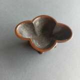 Kleiner vierpassiger Weihrauchbrenner aus Bronze - фото 4