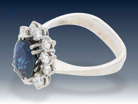 Ring: sehr schöner, ehemals sehr teurer vintage Saphir/Brillant-Blütenring - Foto 2