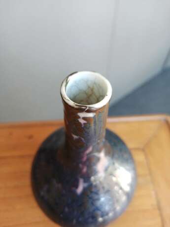 Flambé-Flaschenvase gefleckt in Violett, Rot und Peachbloom - Foto 5