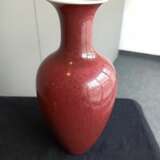 Kupferrot glasierte Vase aus Porzellan - photo 6