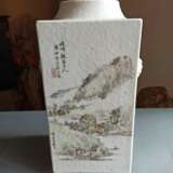 Seltene 'cong'-förmige Vase mit Landschafts- und Vogeldekor von Cheng Men - photo 13