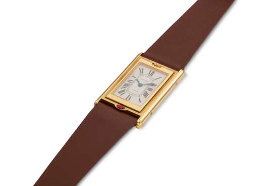 Cartier. CARTIER, TANK, BASCULANTE, 18K YELLOW GOLD, 150TH ANNIVERSARY LIMITED EDITION - Foto 2