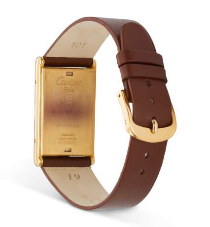 Cartier. CARTIER, TANK, BASCULANTE, 18K YELLOW GOLD, 150TH ANNIVERSARY LIMITED EDITION - фото 3
