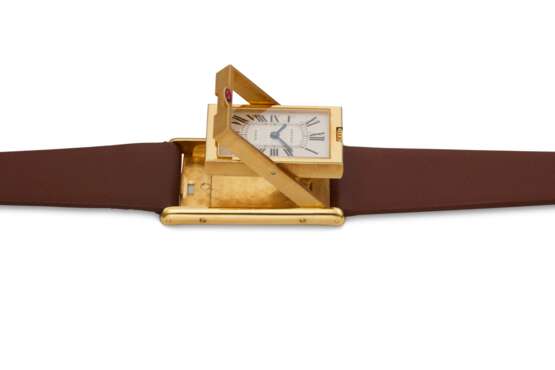 Cartier. CARTIER, TANK, BASCULANTE, 18K YELLOW GOLD, 150TH ANNIVERSARY LIMITED EDITION - Foto 4