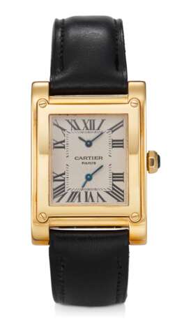 Cartier. CARTIER, TANK, DUAL TIME, 18K YELLOW GOLD, REF. 2551 - фото 1