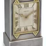 Cartier. CARTIER. A FINE, RARE AND ATTRACTIVE ART DECO SILVER AND GOLD 8-DAY GOING DESK CLOCK - photo 1