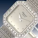 Armbanduhr: exquisite Chopard Damenuhr mit Diamantlünette, Ref. 5119, 80er Jahre - фото 1
