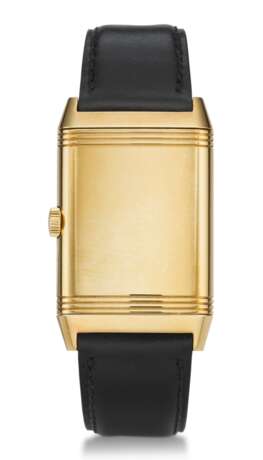Jaeger-LeCoultre. JAEGER LECOULTRE, REVERSO, GRAND TAILLE, 18K YELLOW GOLD, LIMITED EDITION OF 10, REF. 270.1.62 - фото 2
