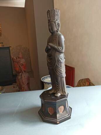 Seltene Bronzefigur des Kannon Bosatsu im Zenkôji-Stil - photo 10