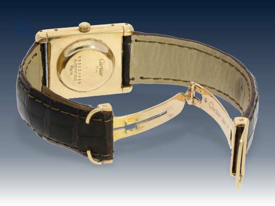 Armbanduhr: sehr seltene, große vintage Herrenuhr von Cartier, "Tank Jumbo Automatique", 18K Gold, 70er Jahre - фото 2