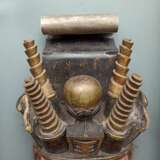 Sehr große Maske des Höllenrichters Enma aus Holz mit Lackauflage, Fassung und Vergoldung - Foto 3