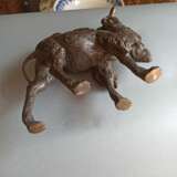 Bronze eines schreitenden baktrischen Kamels - photo 5