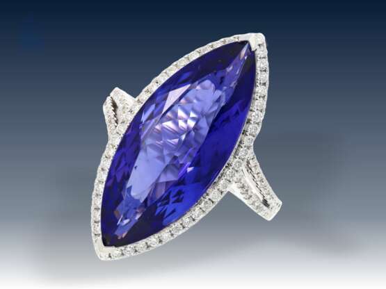 Ring: exklusiver, neuwertiger Tansanit/Brillantring in Spitzenqualität, ungetragen aus Juweliers-Nachlass - фото 1