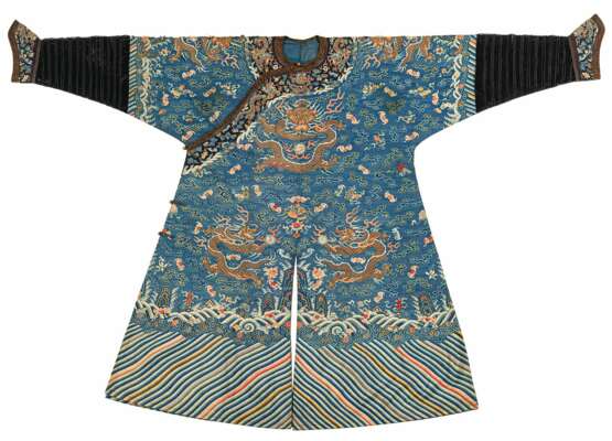Blaugrundige Drachenrobe (jifu) in kesi für einen Herrn - Foto 1