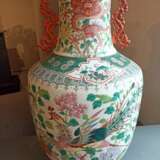 Große Vase aus Porzellan mit Drachen-Phönix-Dekor - photo 3