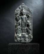 Династия Пала. Stele des Vishnu aus schwarzem Phyllit