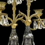 A PAIR OF ORMOLU, PATINATED-BRONZE AND MARBLE THREE-LIGHT FIGURAL CANDELABRA - фото 2